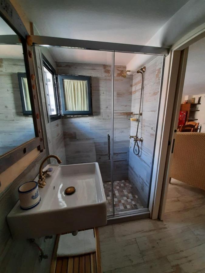 Un Apartamento Vacacional Con Detalles De Un Hogar Μαϊρένα δελ Αλχαράφε Εξωτερικό φωτογραφία