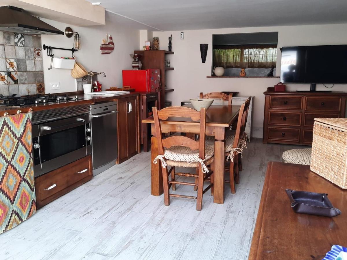 Un Apartamento Vacacional Con Detalles De Un Hogar Μαϊρένα δελ Αλχαράφε Εξωτερικό φωτογραφία