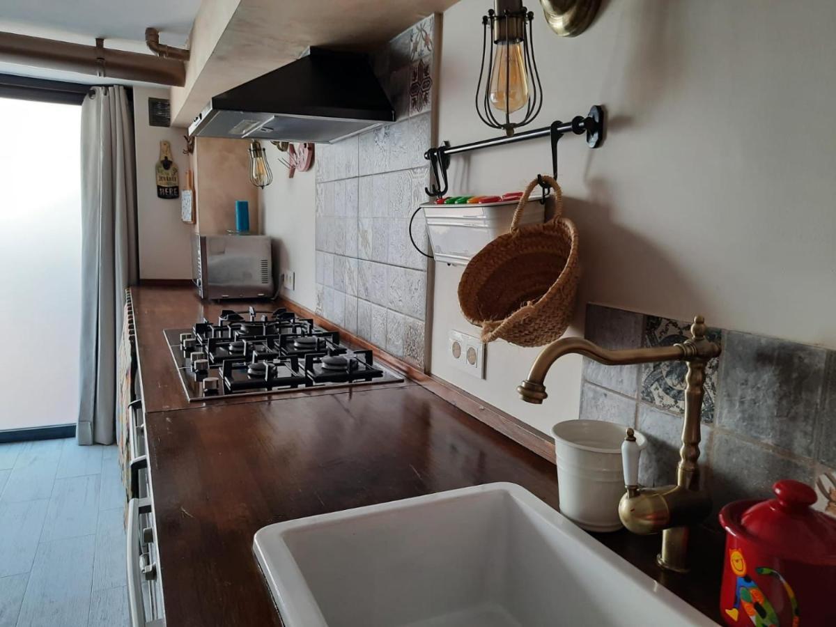 Un Apartamento Vacacional Con Detalles De Un Hogar Μαϊρένα δελ Αλχαράφε Εξωτερικό φωτογραφία